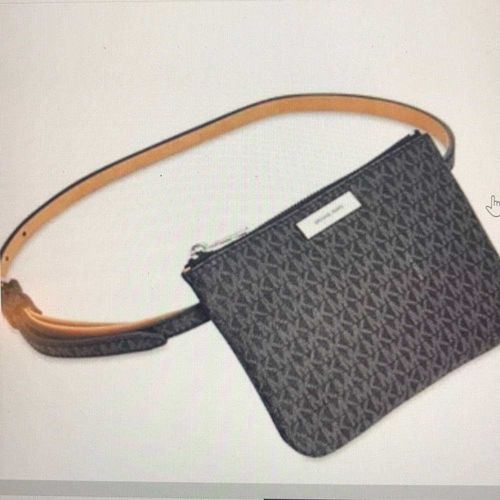 NWOT Michael Kors Signature Fanny Pack (Black)